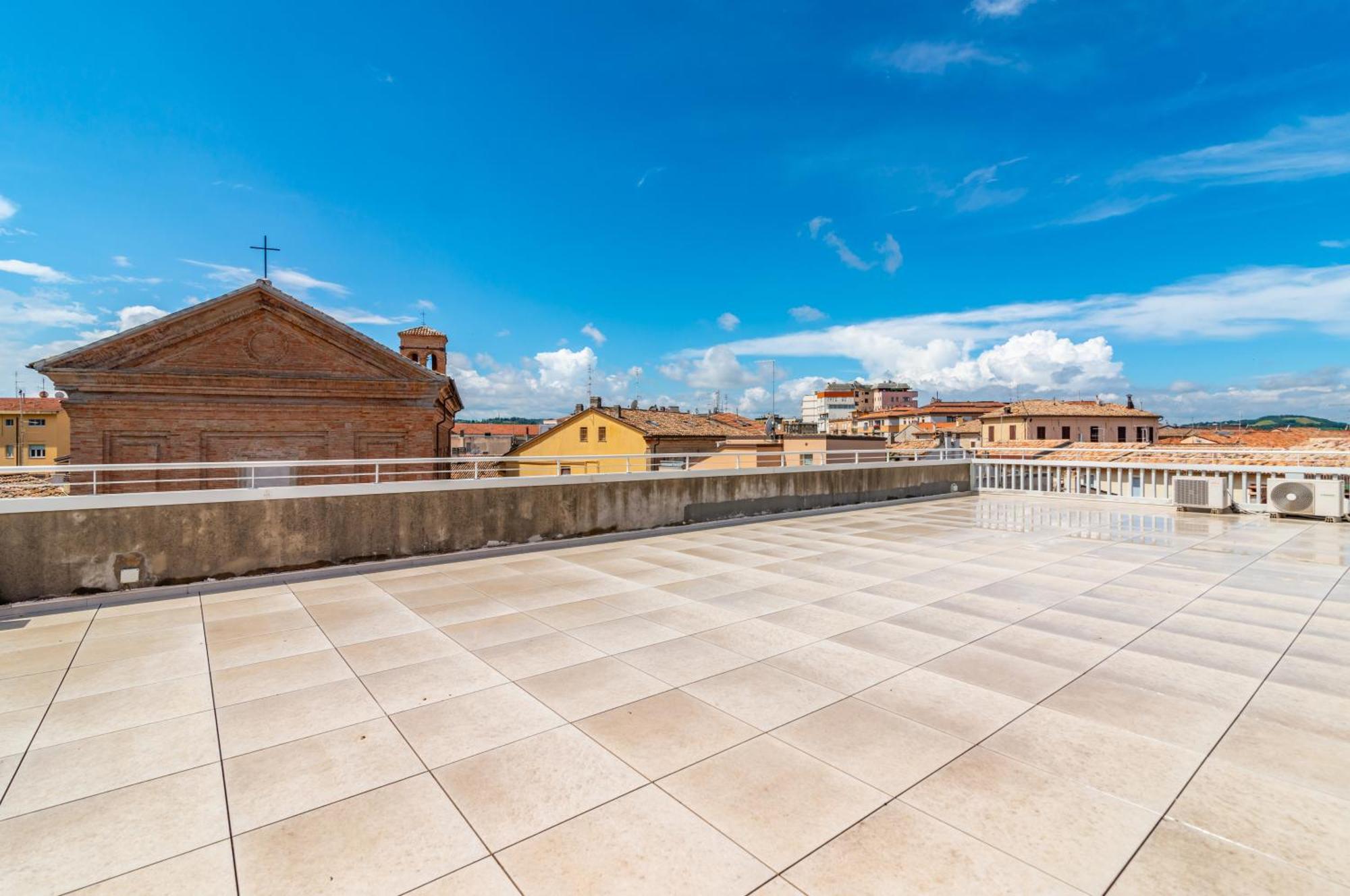 Rossini Apartment In Center Of Pesaro! Εξωτερικό φωτογραφία